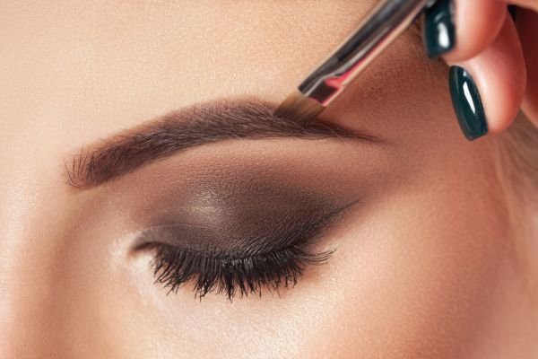 Creating the Ideal Eyebrows