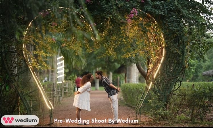 botanical garden: a pre-wedding location for photoshoot